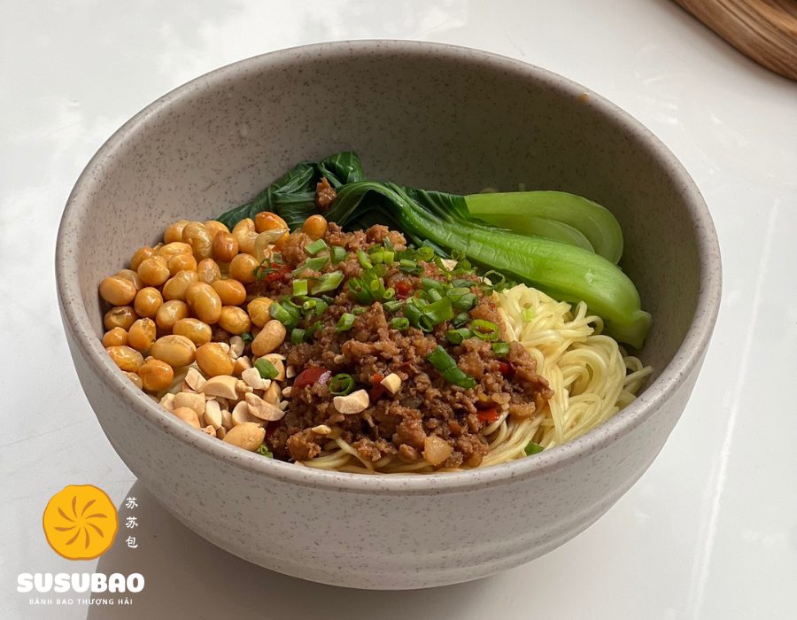 Mì Trộn Thượng Hải – Tinh Hoa Giản Dị Từ Đất Cảng Hoa Lệ